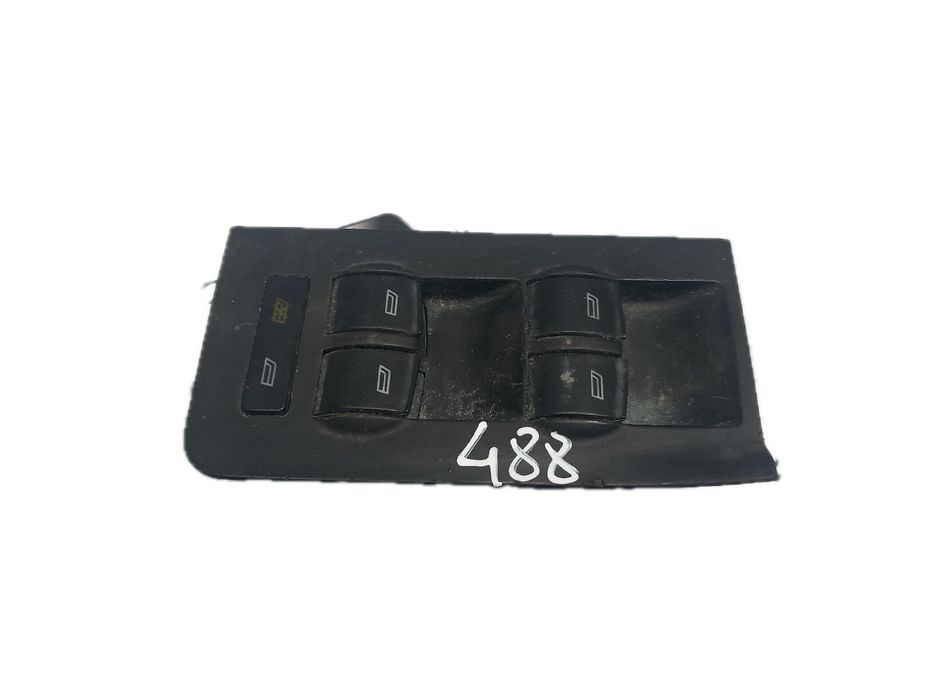 Comando / botão / interruptor vidros frente esquerdo AUDI A3 (8L1)