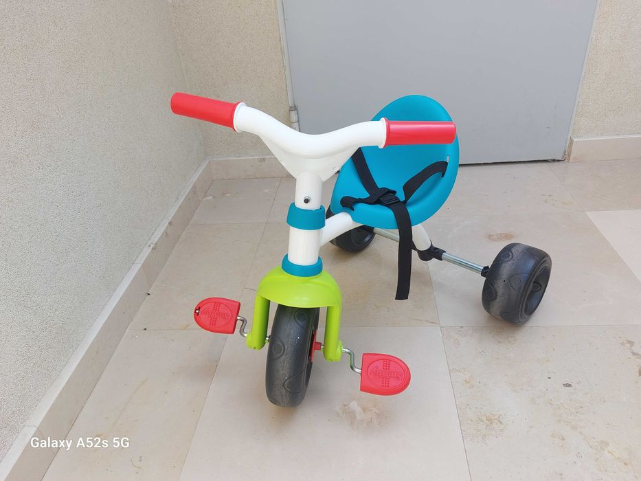 Triciclo Infantil - Ideal para os Primeiros Passeios!