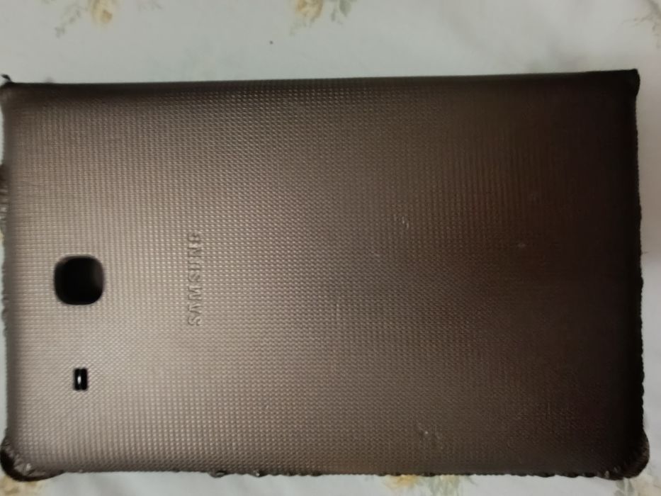 Планшет Samsung SM-T 560