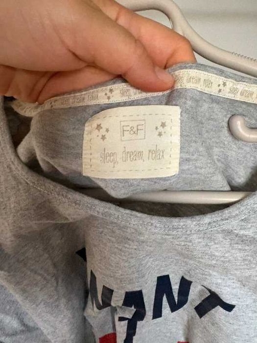 T-shirt z napisem 100 % bawełna