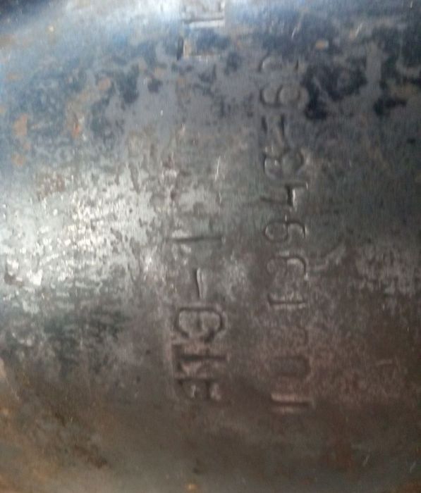 Продам генератор "12-х 12в 18а Победа"
на ретромомиль ГАЗ 21  "Победа"