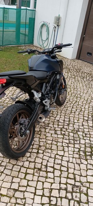 CB125R ano 10/2023