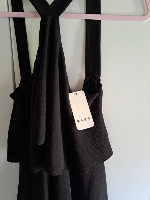 Vestido preto com etiqueta! (NOVO)