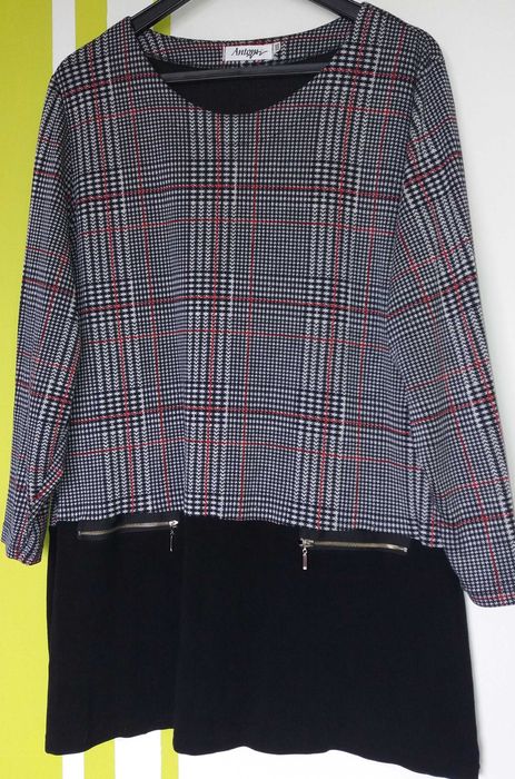 XXL(52) Wygodna dwumateriałowa tunika Antom