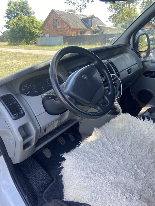 Renault Trafic 2006, Рено трафік