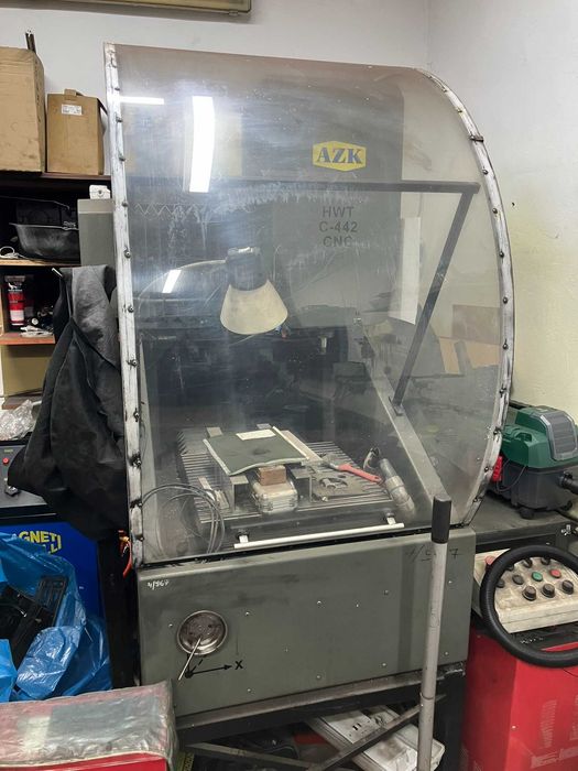 FREZARKA CNC 3-OSIOWA BRAMOWA AZK HWT-C442 grafit-aluminium-tworzywo sztuczne