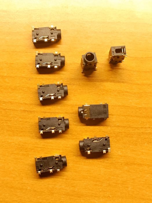 Gniazdo montażowe 3.5mm Jack na płytkę