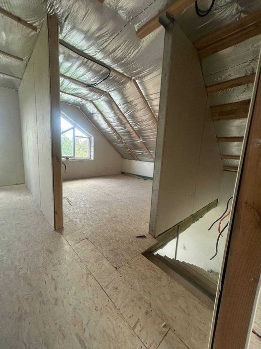 Продам 2-поверховий будинок на Барському шосе 3945