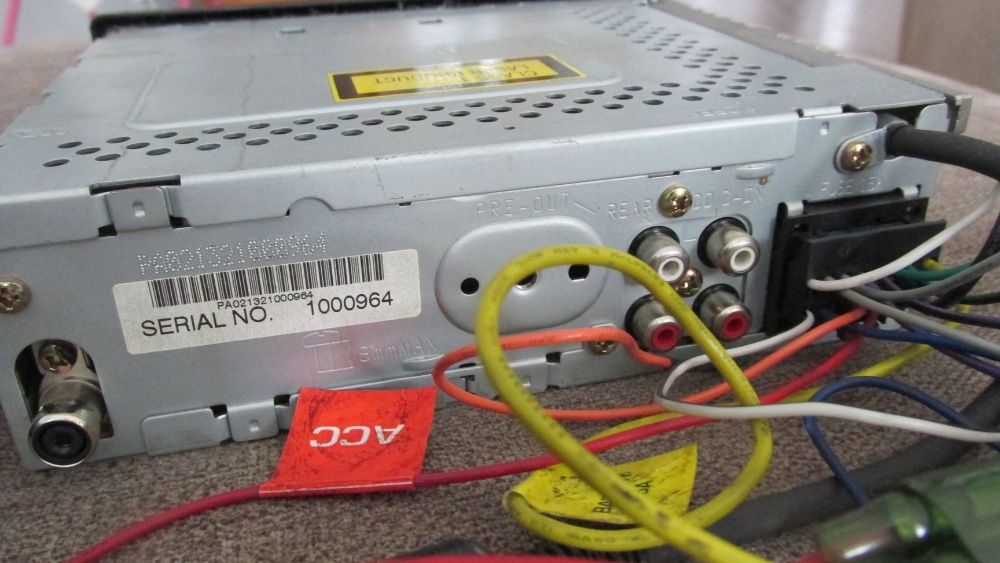 Radio samochodowe Panasonic model CQ-RDP162N