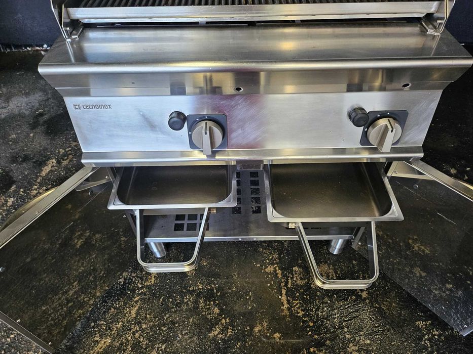 Grelhador a gás como novo