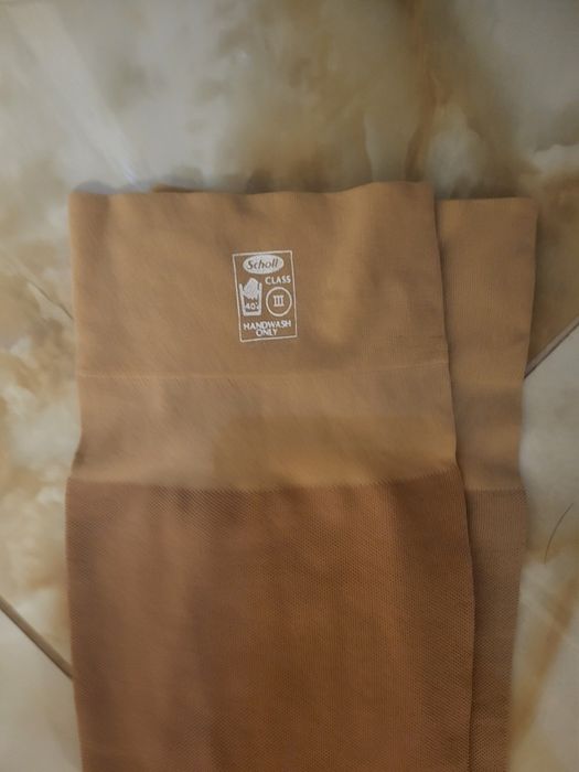 Компресійні післяопераційні  чулки панчохи