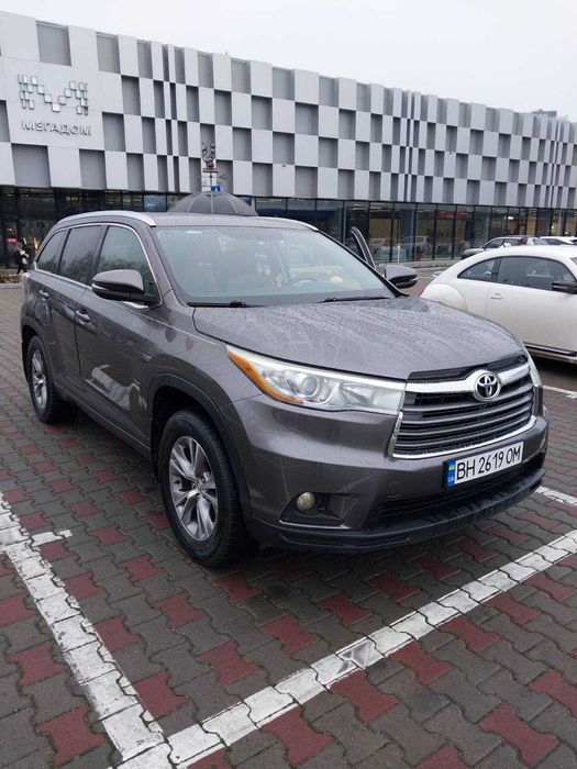 Toyota Highlander XLE 2015 3.5L газ/бензин