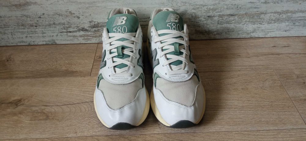 Кросівки New Balance 580.