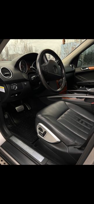 Mercedes -Benz M-Class (W164) 2007 рік