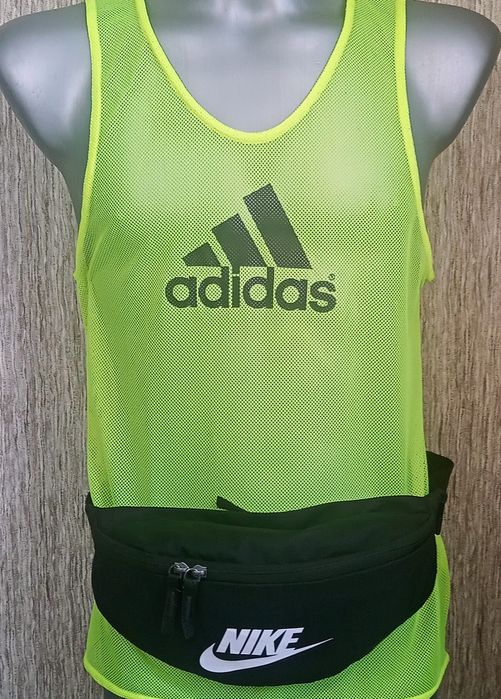 Nerka saszetka na pas NIKE czarna