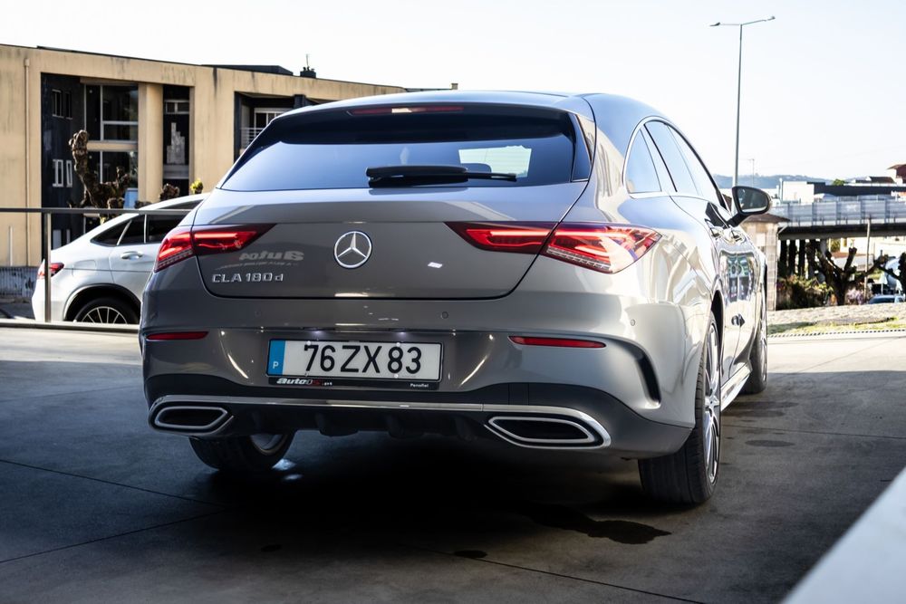 Mercedes-Benz CLA 180 d Shooting Brake AMG Line Aut.