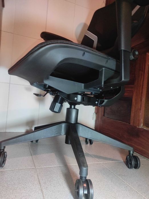 Cadeira de Escritório Ergonómica AlphaGamer Aurora como NOVA