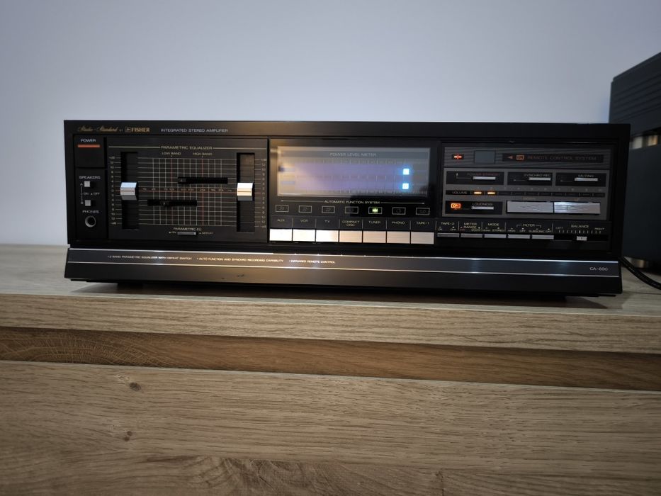 Wzmacniacz Fisher Ca 890