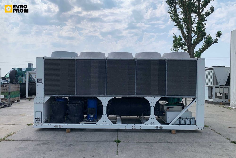 Chiller / Agregat wody lodowej TRANE CGAM140 380.9 KW. Używany. Gwarancja