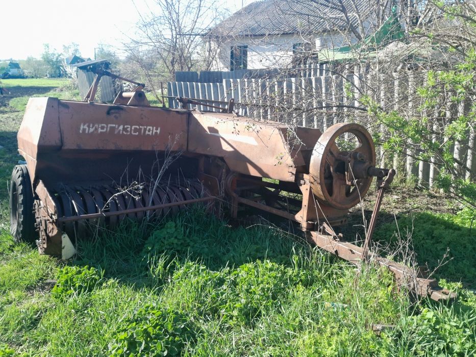 Прес тюкувальний