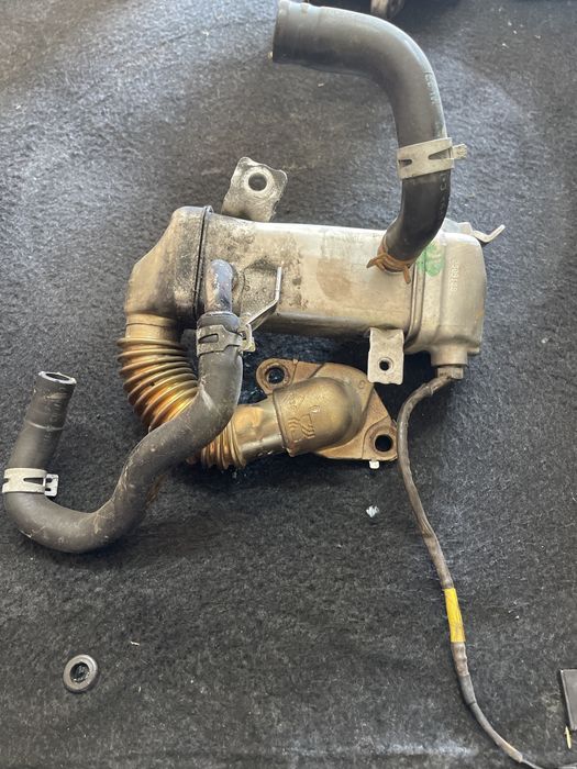Охолоджувач клапа egr 1.6 dci 147350264r