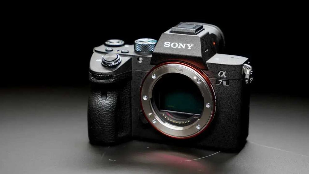 Alugo Sony a7V, a7iii, drone mini 5 Pro, lente Laowa, estabilizadores