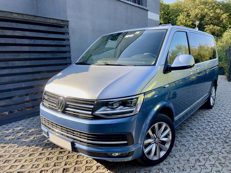 Wynajem BUS 7 osób Volkswagen Multivan Lux Exclusive Dach Moc 204 4x4motion Hak przewóz osób