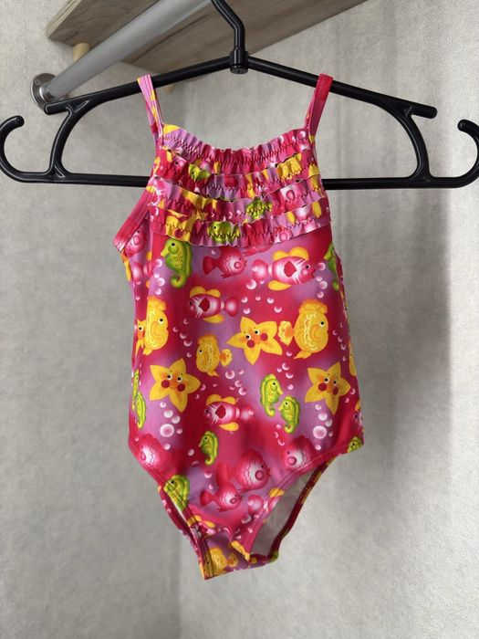 Купальник на дівчинку