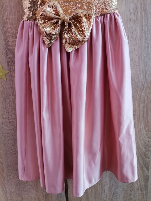 Святкове плаття сукенка