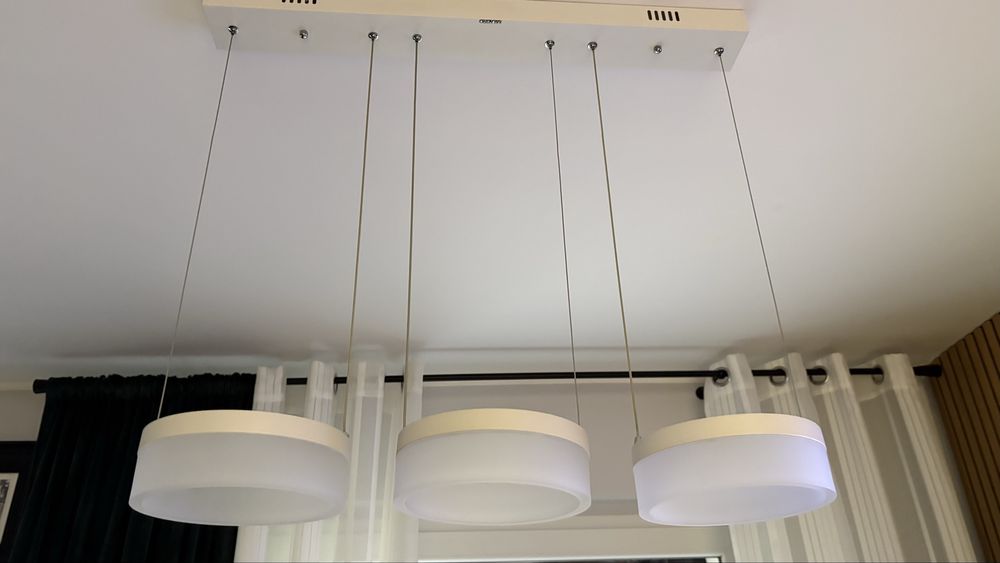 Lampa sufitowa wisząca  pokojowa