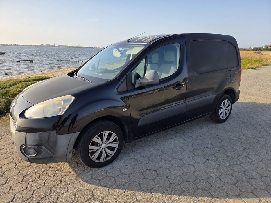 Carrinha Peugeot partner