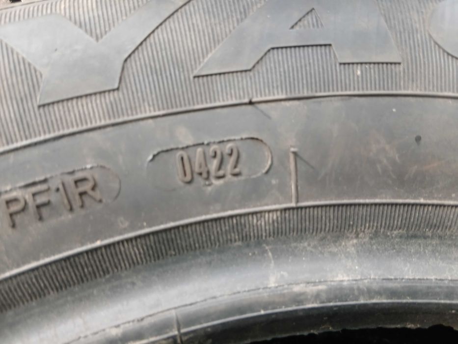 Opona używana 205/60R16 Voyager Summer 1szt.