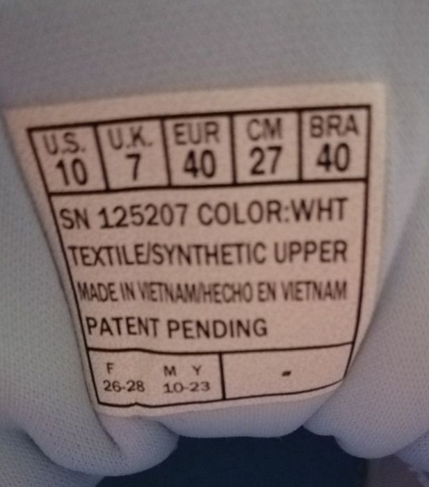 Білі кросівки EUR 40 Skechers GO WALK 7.