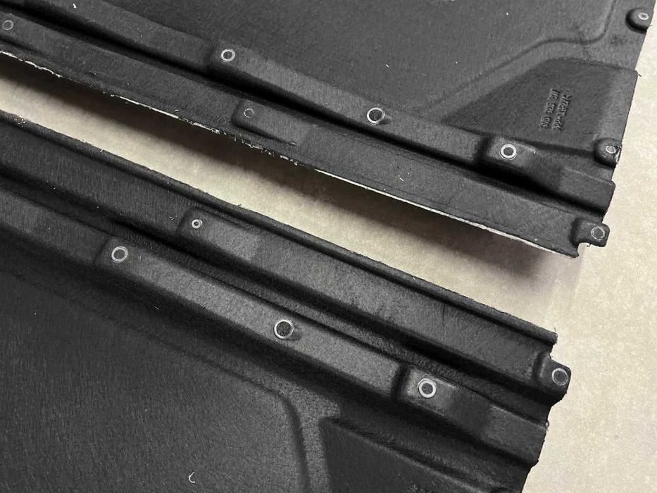 Облицювання днища - AUDI Q5 ( FY ) 2017 - 2020 / 80A825207 / 80A825208