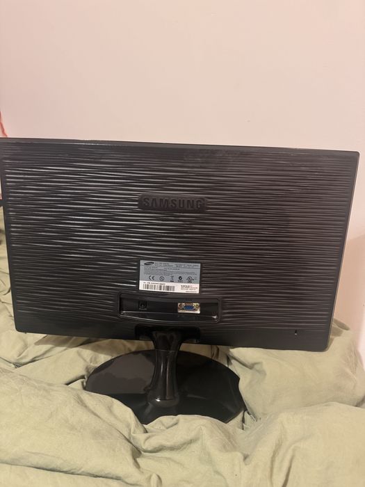 Monitor Samsung SyncMaster S22B150 22” Full HD + kable