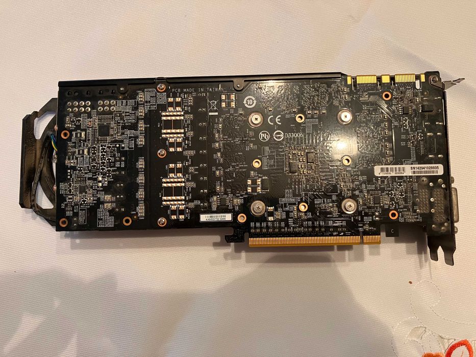 Gigabyte GeForce GTX 760 WINDFORCE 3X OC 2GB rev 2.0