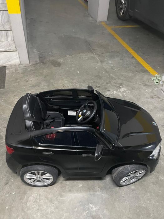 Carro elétrico para criança