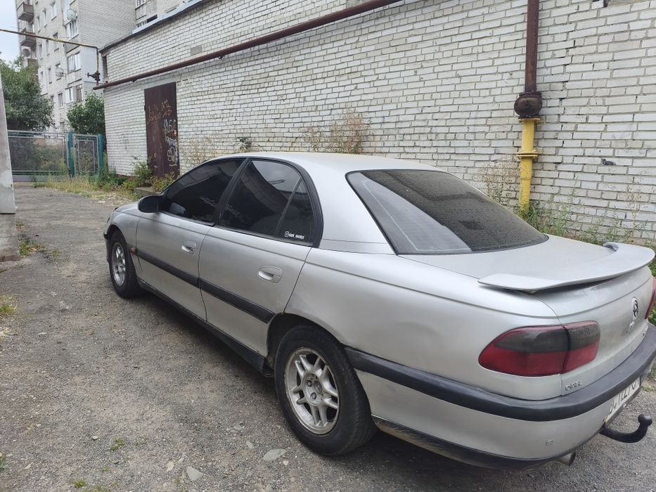 Opel Omega B 2.5v6 Опель омега B