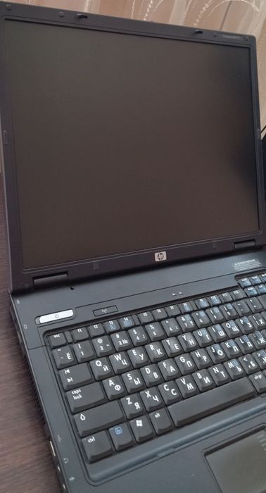 Ноутбук hp compaq nx6310 на запчасти.