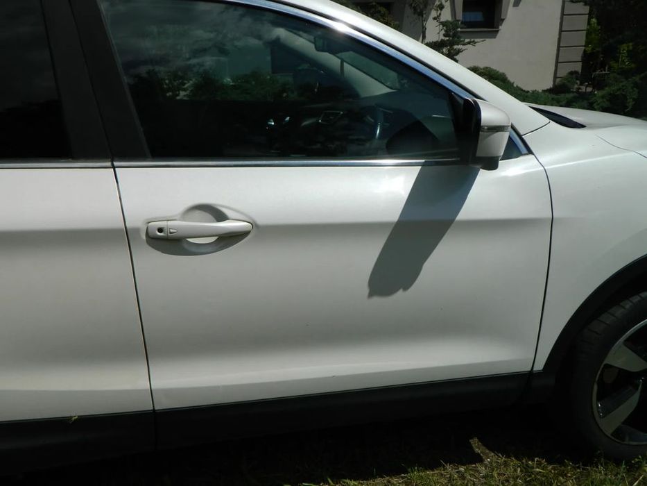 nissan qashqai j11 qab na części oryginalny lakier