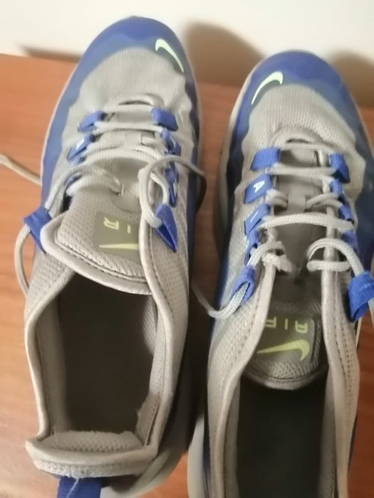 Buty Nike.   38.5