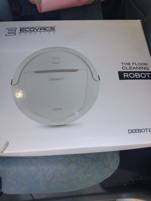 Aspirador robot ecovacs