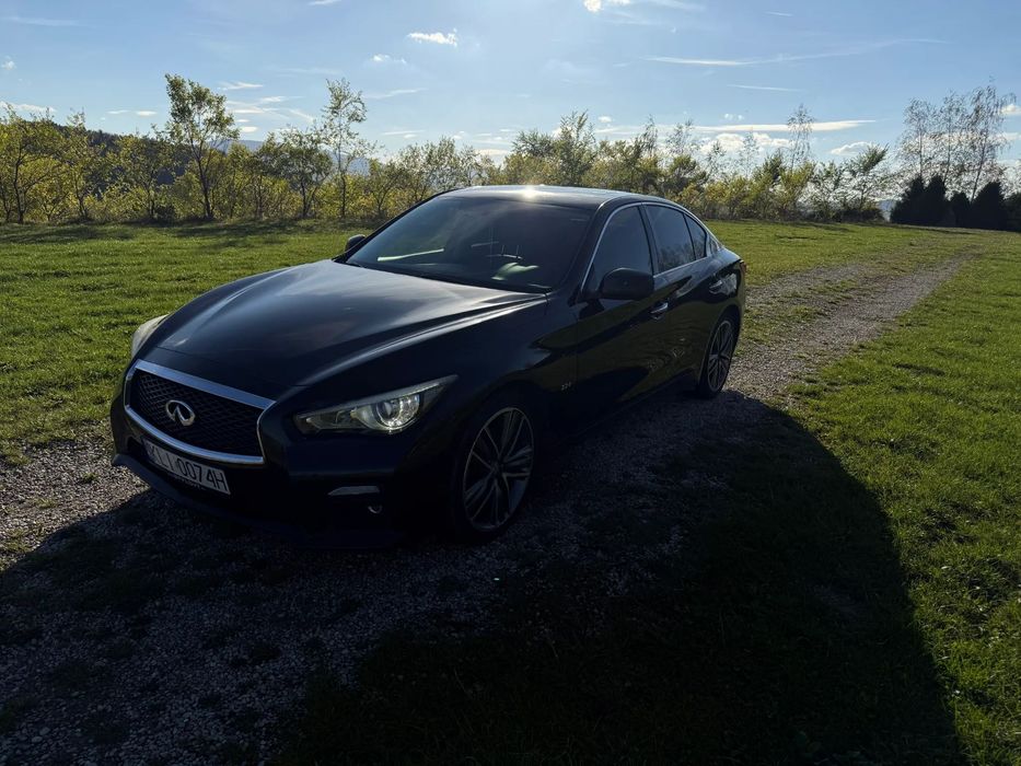 Infiniti Q50