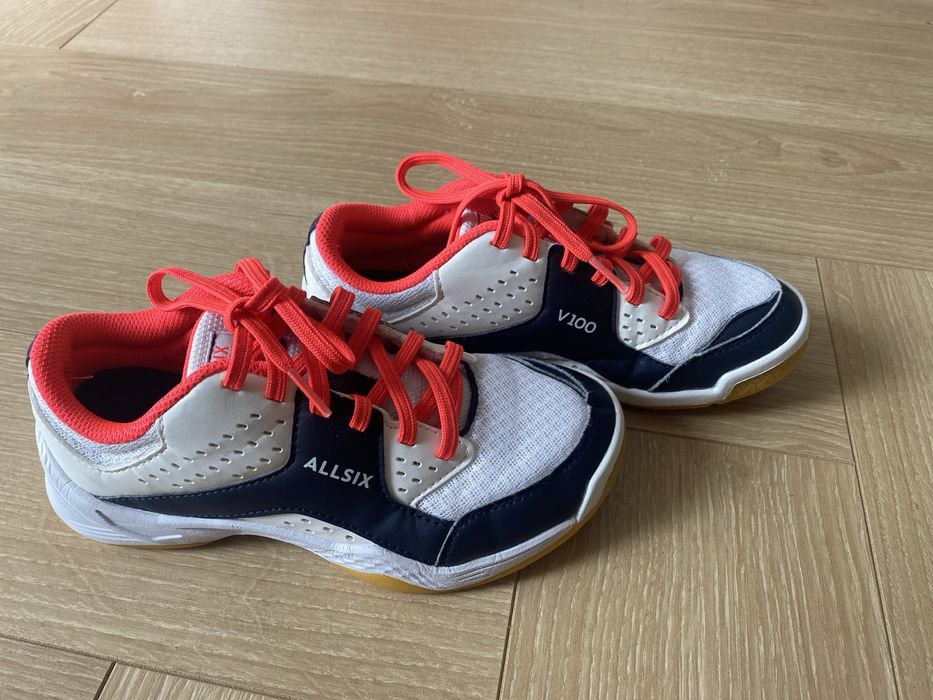 Buty sportowe halowe 35 decathlon