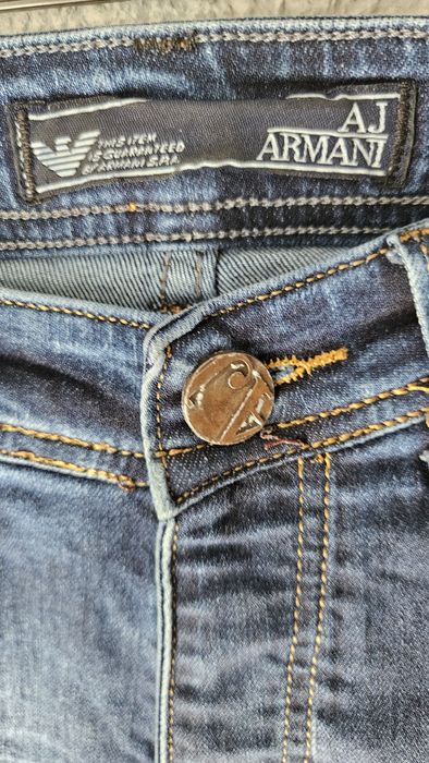 Krótkie spodenki bermudy szorty Armani Jeans roz 31