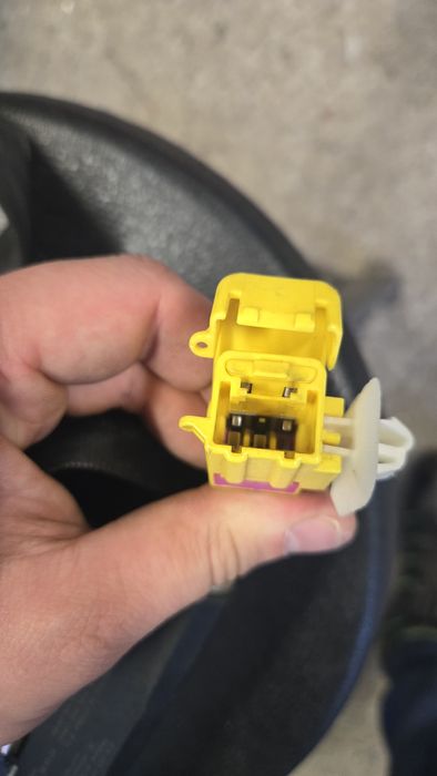 Pas bezpieczeństwa CADDY 3