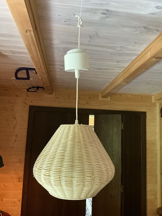 Lampa wisząca IKEA BOHO – pleciona, stan idealny