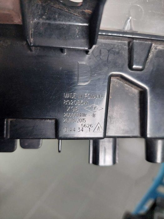 farolins diurnos Renault Clio 4