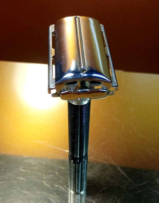 Станок бритвенный Идеал "Дипломат"