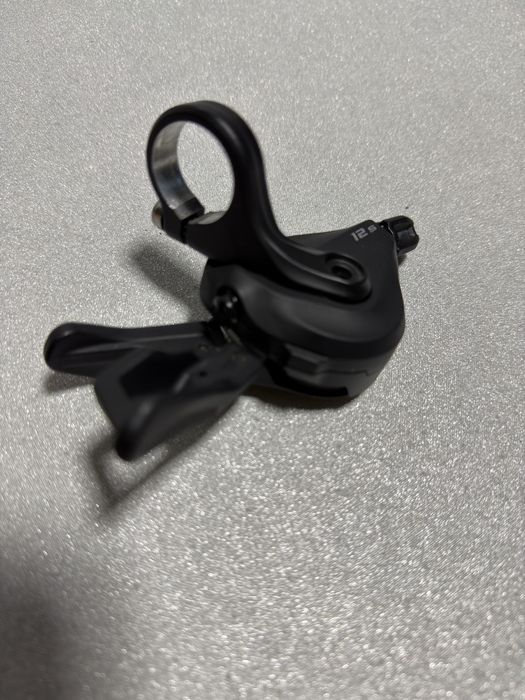 Manípulo Shimano Deore 12s